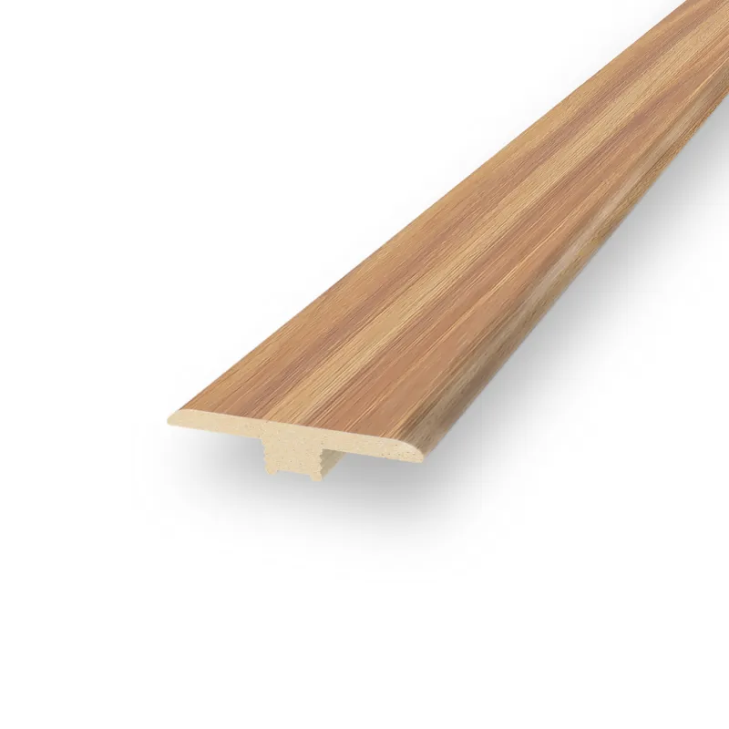 Perfil Step Cromo Mate 26x8mm escalera vinílico, protección y terminación prolija de peldaños