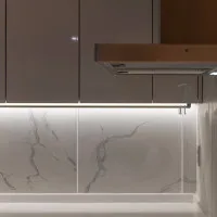 Guardacanto Quadra Tiza Stone 10 mm x 10 mm x 2,5 m - ALUMINIO