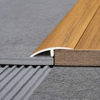 Desnivel PVC Roble Americano 55 mm x 9,2 mm x 1 m - Perfiles para pisos flotantes y alfombras